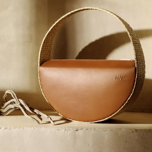 MAM RAFFIA ROUND LARGE BAG NWT - Picture 3 of 8
